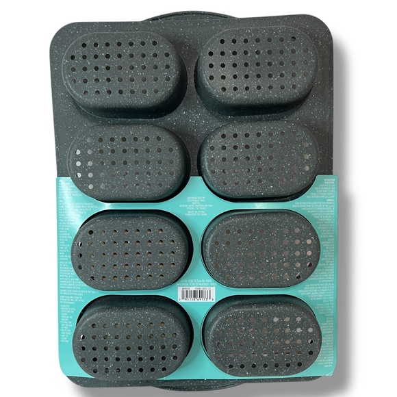 NEW Celebrate It Metal Reinforced Silicone‎ Mini Bread Pan - Picture 6 of 10